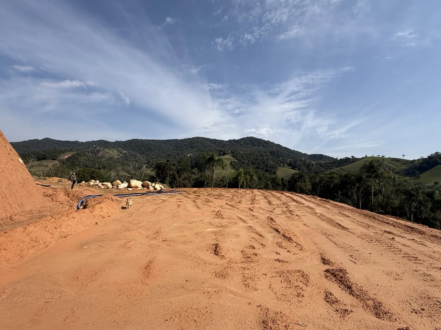 Plataforma já terraplanada